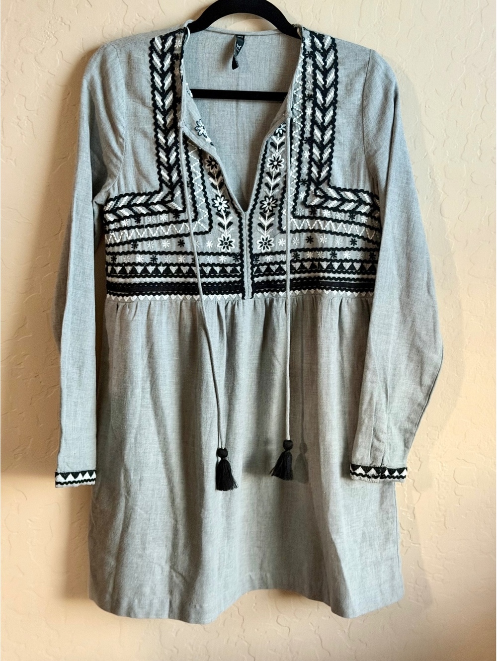 Zara TRF Womens XS Gray Embroidered Tunic Dress Boho Tassel Long Sleeve Mini - Picture 5 of 13